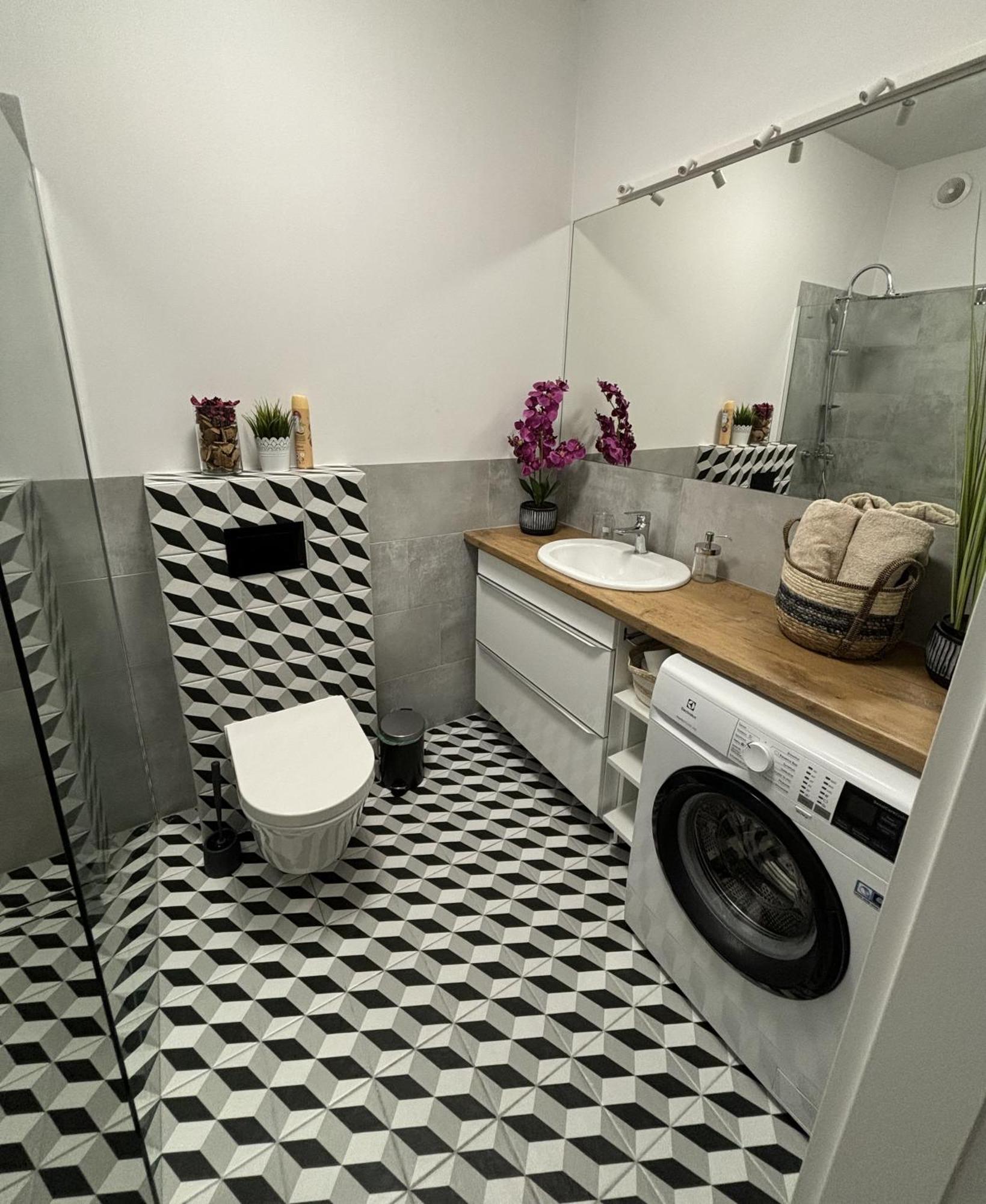 Apartment Garbary Old Town Lux 106, Self Check-in 24h, Free Parking *