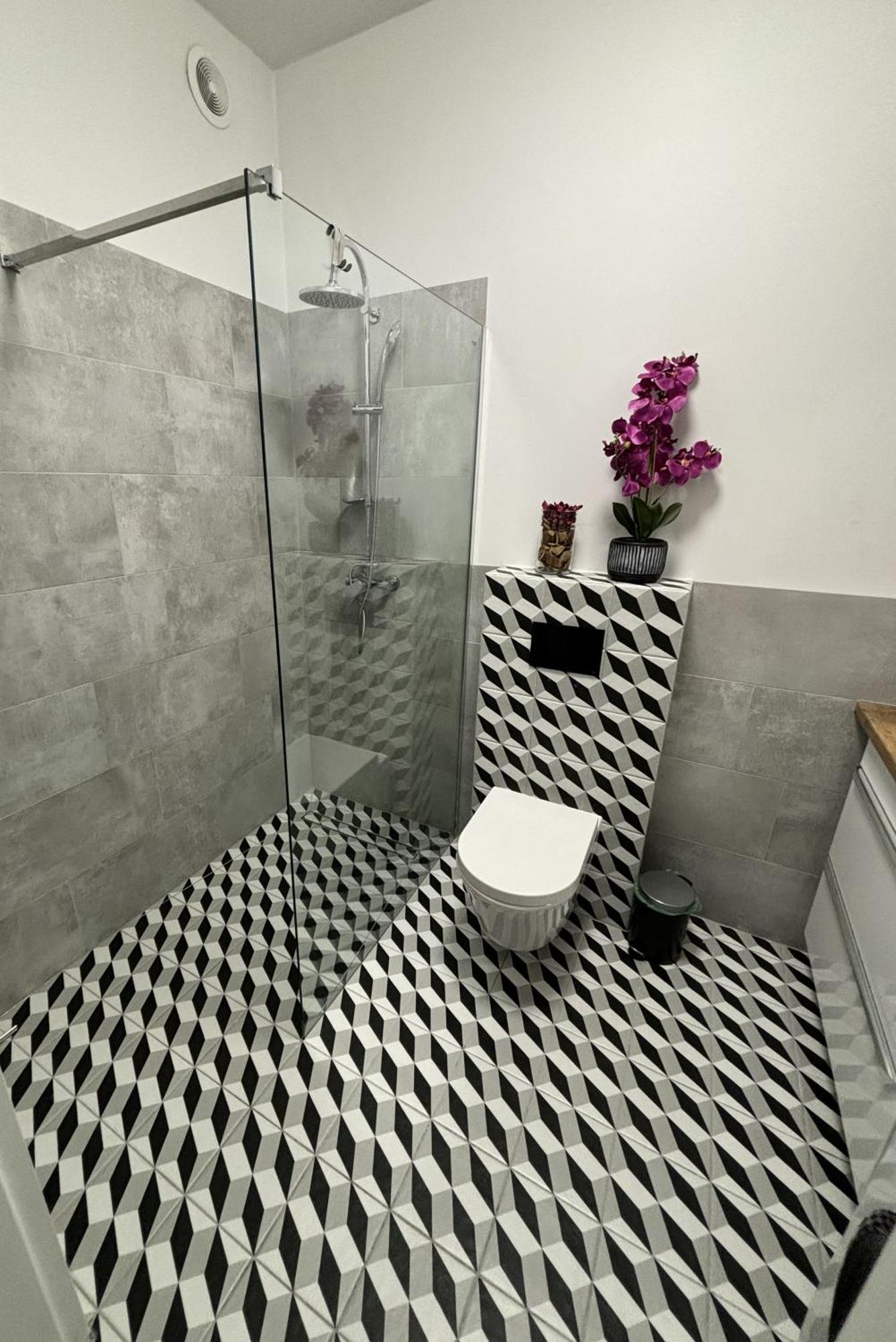 Garbary Old Town Lux 106, Self Check-in 24h, Free Parking Apartment